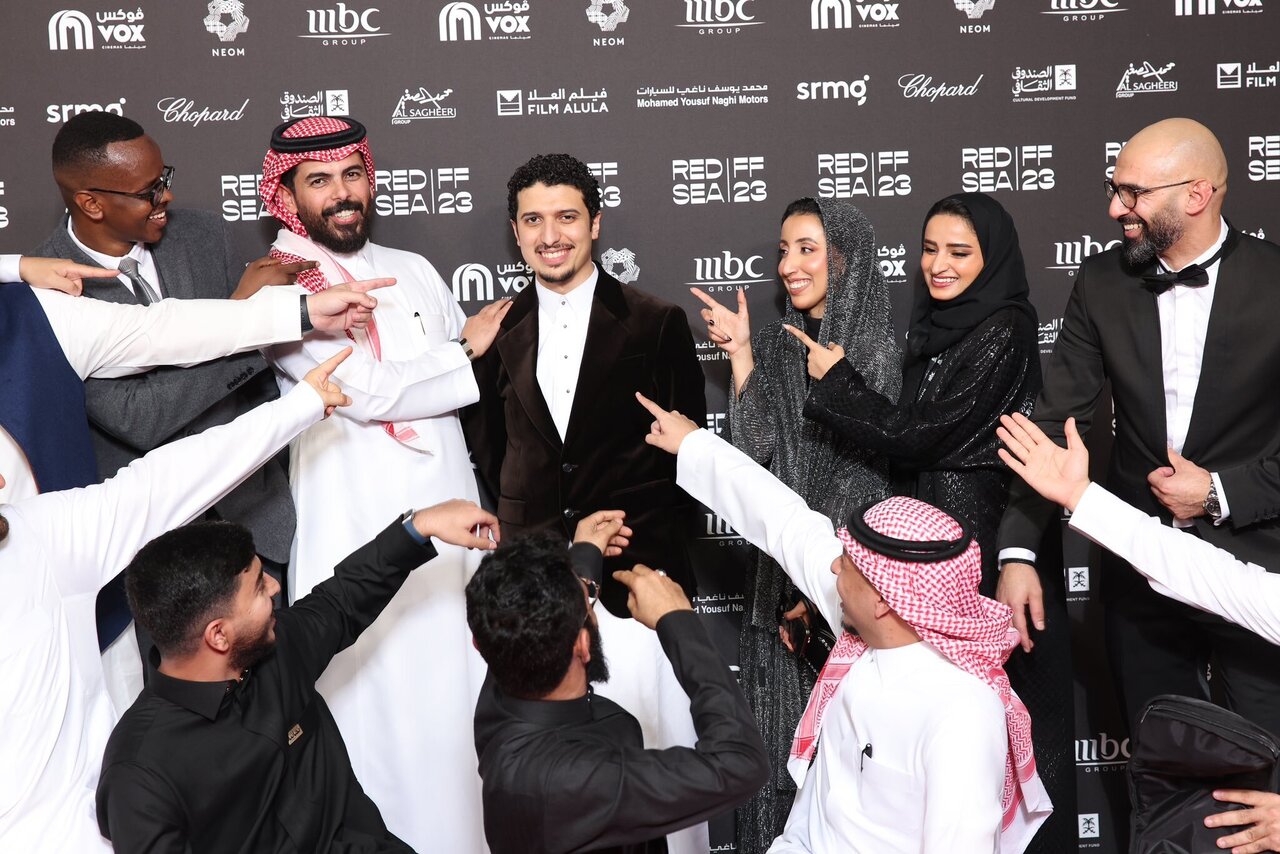 فرش درخشش ستاره های سینما در رویای بن سلمان با جشنواره ای در حاشیه دریای سرخ/ عاشقانه های آرام توکیو و بوسان/ پایان کار غول ها روی فرش قرمز اسکار