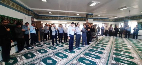 چهارمحال و بختیاری عزاداری سقایان چهارمحال و بختیاری برای سقای دشت کربلا