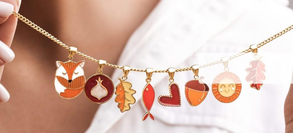 لوکس ترین خرید گردنبند طلا زنانه را در فروشگاه رزا بلا تجربه کنید