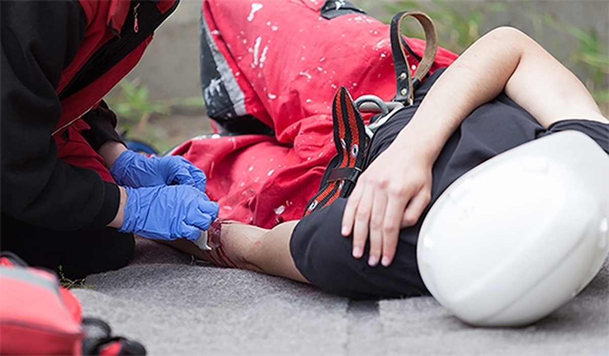 باید‌ها و نباید‌های کمک به آسیب‌دیدگان  لزوم وجود جعبه کمک‌های اولیه در مکان‌های مختلف
