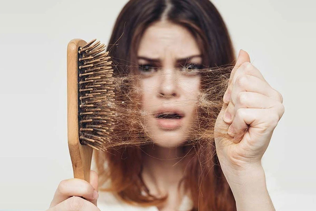 ۲۰ خوراکی برای تقویت مو و جلوگیری از ریزش آن