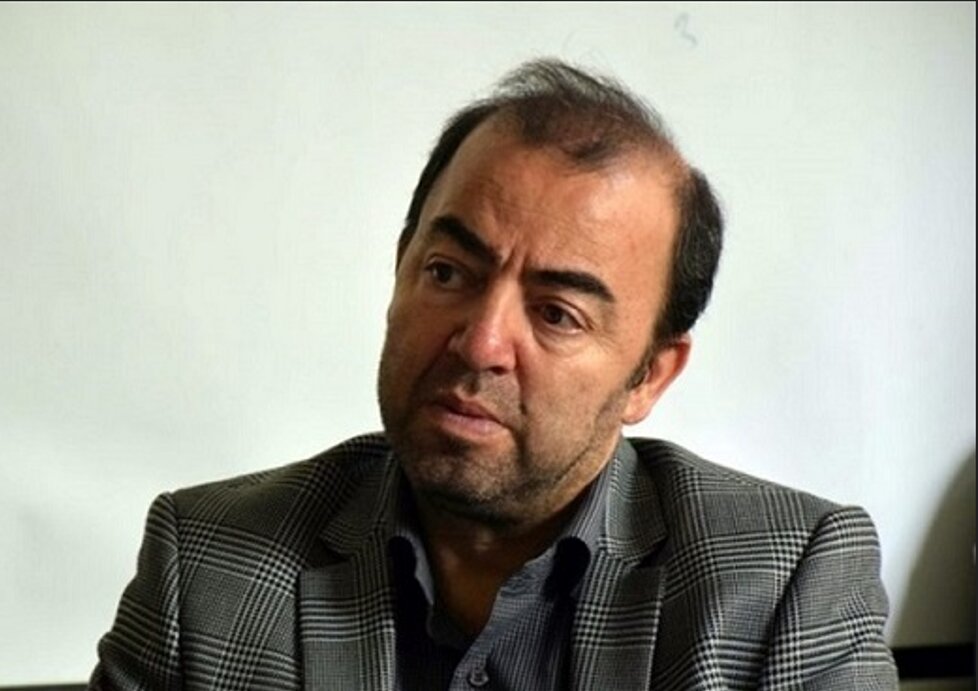 خنده تلخ ایرانی‌ها در مواجهه با مسائل سیاسی اجتماعی/ «طنز و شوخی نوعی مواجهه حداقلی است که فقط بگوییم دغدغه‌ای هم وجود دارد»