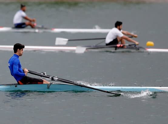 قایقرانان تیم ملی مردان ایران در مازندران به آب زدند