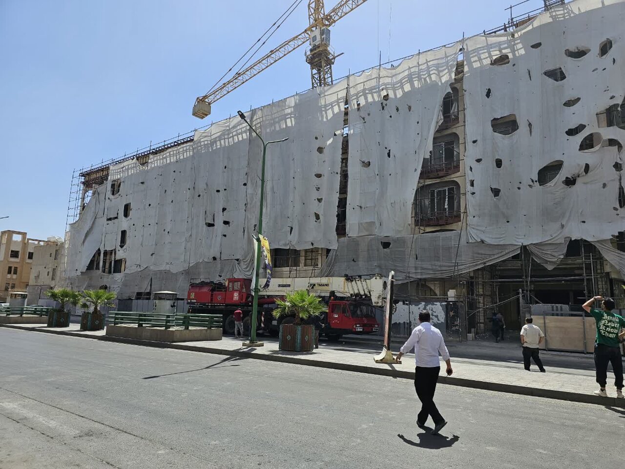 حادثه شکستگی پایه جراثقال تاور کرین در اصفهان؛ اقدامات ایمنی انجام شد - خبرگزاری مهر | اخبار ایران و جهان