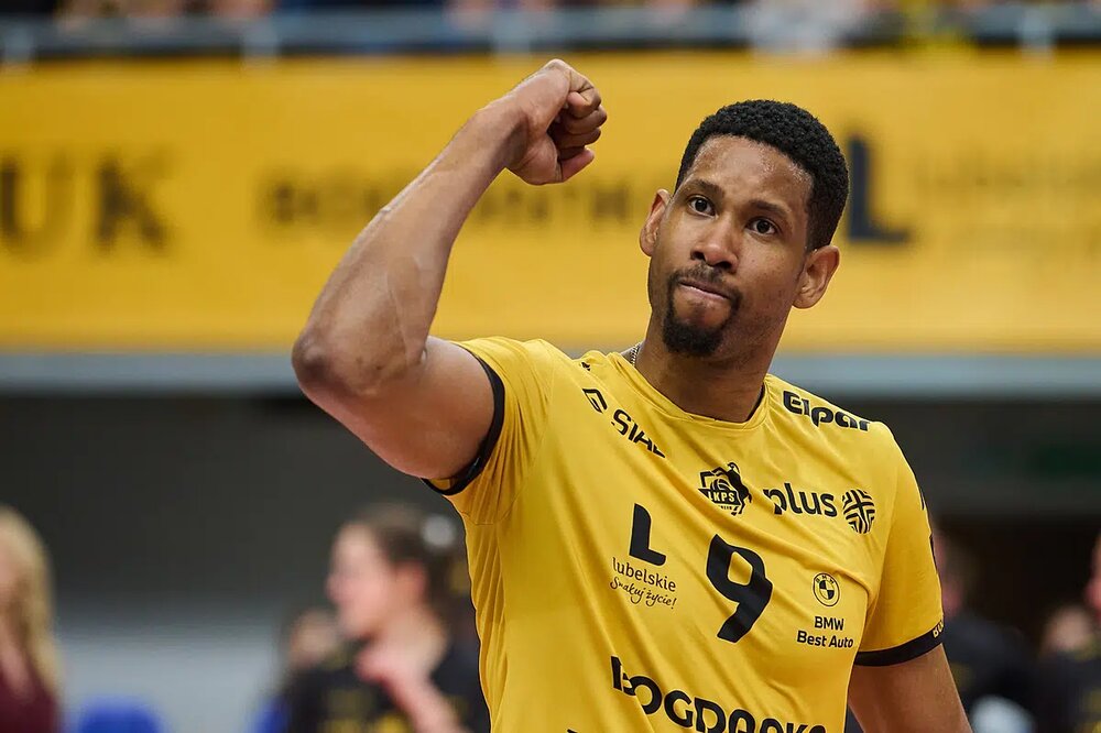 ۶۱۰ امتیاز در یک فصل برای ستاره والیبال جهان