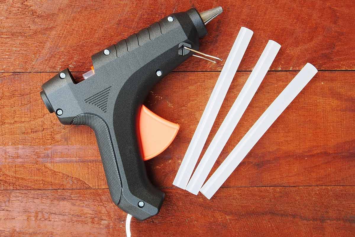 چگونه دستگاه چسب حرارتی پاور تقلبی را از اصل تشخیص دهیم؟