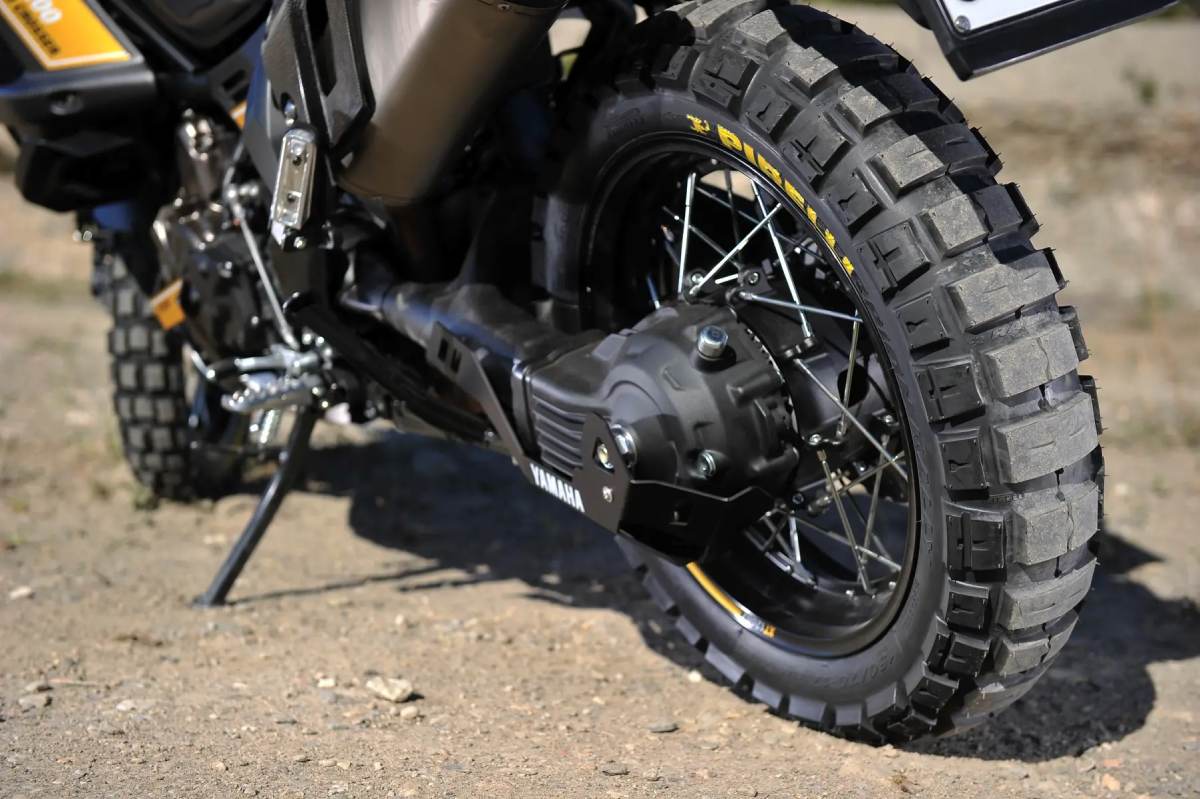 بهترین لاستیک موتور آفرود چه ویژگی هایی دارد؟